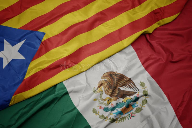 Viva Catalunya - Página 17 Ondeando-la-colorida-bandera-de-m%C3%A9xico-y-nacional-catalu%C3%B1a-macro-162260293