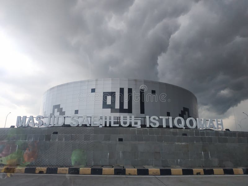 one of the magnificent mosques with an interesting architectural design