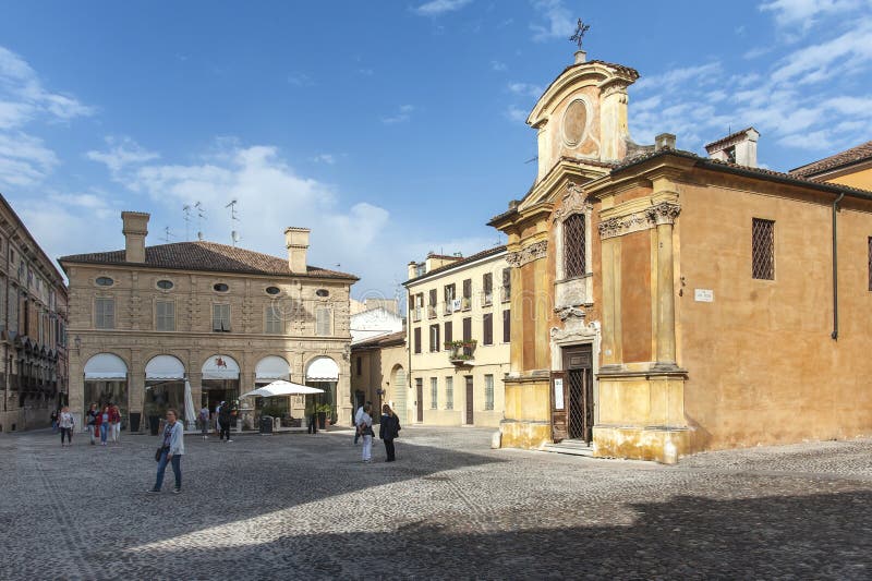 Piazza Matilde di Canossa, Mantua, Italy stock images Piazza Matilde di Canossa, Mantua, Italy stock images