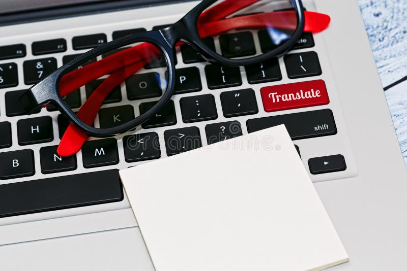 Online traduca il concetto fotografie stock libere da diritti Online traduca il concetto fotografie stock libere da diritti