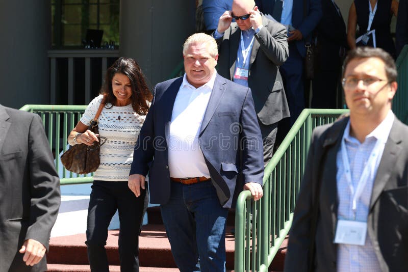 Ontario premiärminister Doug Ford Smiles arkivfoto Ontario premiärminister Doug Ford Smiles arkivfoto