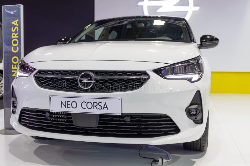 Opel Corsa 2020 στοκ φωτογραφίες με δικαίωμα ελεύθερης χρήσης Opel Corsa 2020 στοκ φωτογραφίες με δικαίωμα ελεύθερης χρήσης