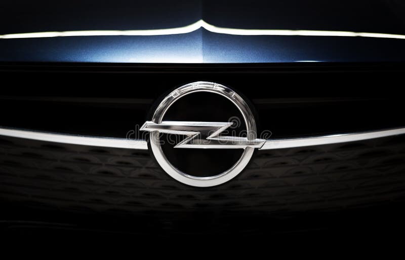 Opel Emblem logo editorial stock image. Image of show - 53381759