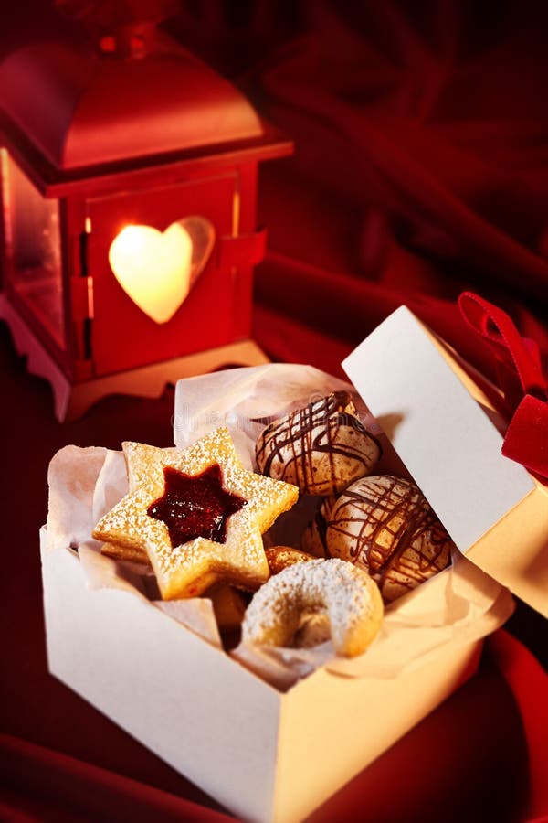 Download Open Gift Box With Tilted Lid And Gold Bow Stock Image - Image of valentines, gold: 34089621