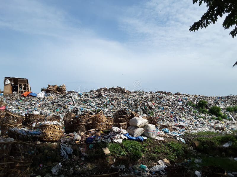 Open Dumping Site Editorial Image Image Of Dumping 263651000 open-dumping-site-editorial-image-image-of-dumping-263651000