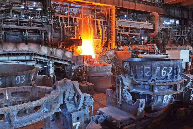 Open-hearth Werkstatt lizenzfreie stockfotografie Open-hearth Werkstatt lizenzfreie stockfotografie