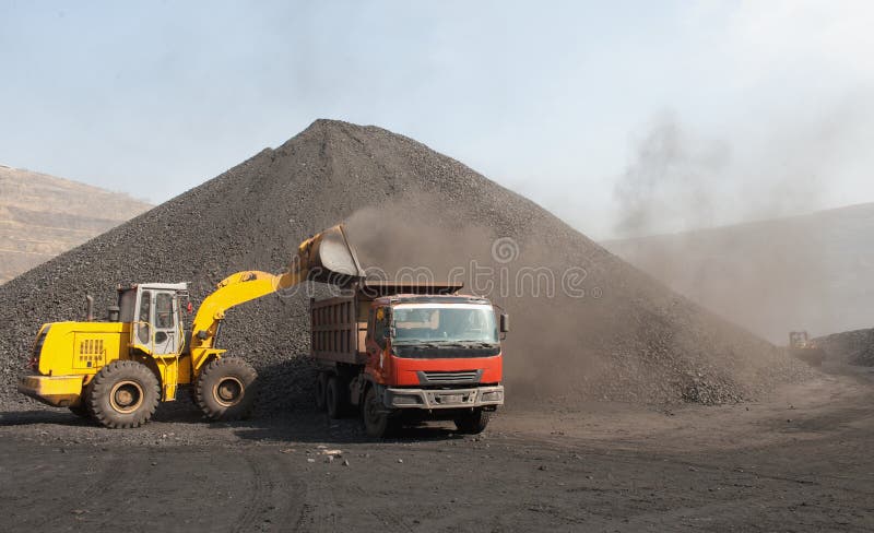 Open-pit Mine with Earth Move