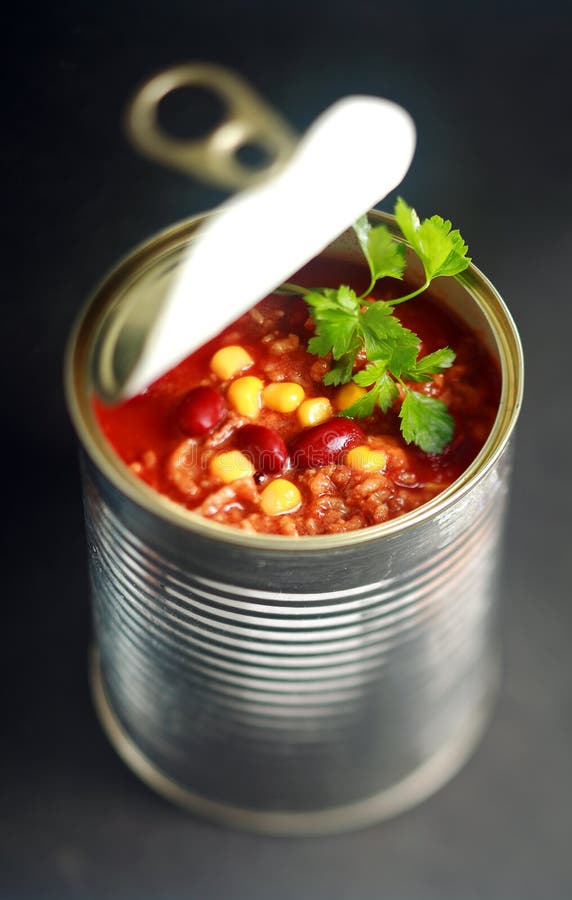 Opened can of wholesome vegetable soup