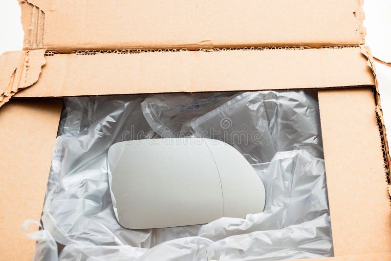 Packaging Box with in Packaging Plastic Air Pouch Wrapped Around Rear