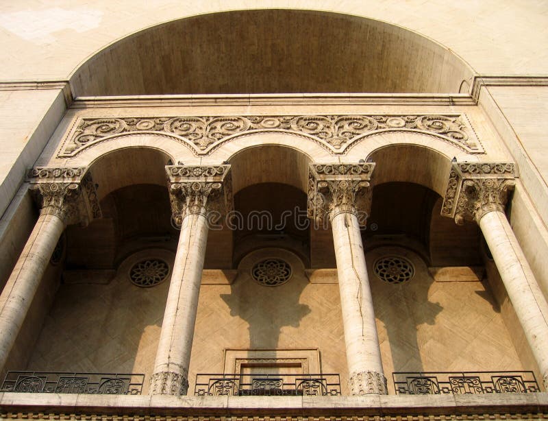 Opernhaus, Timisoara Rumänien lizenzfreie stockbilder Opernhaus, Timisoara Rumänien lizenzfreie stockbilder