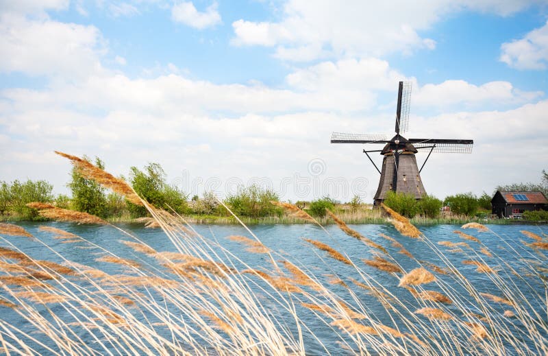 Dentro De Um Moinho De Vento, Holanda Imagem de Stock - Imagem de