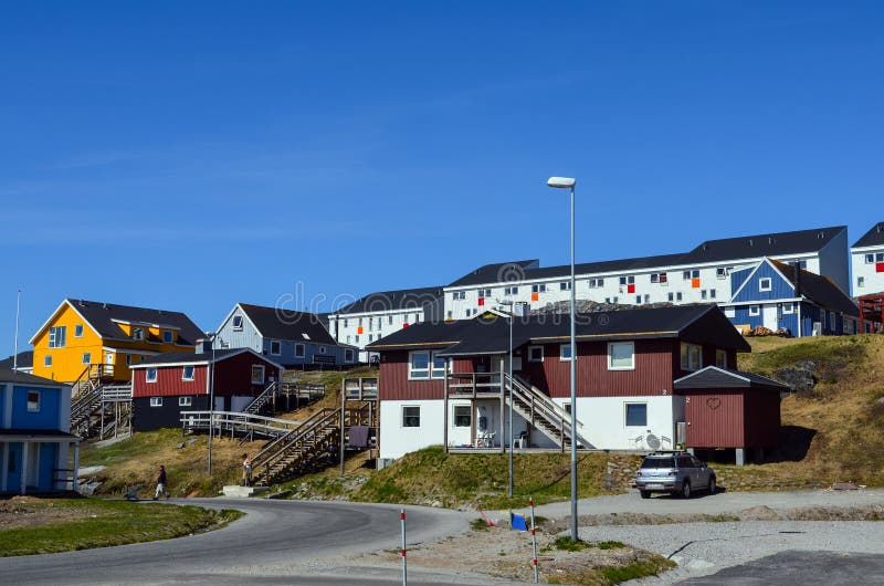 Opinião de Nuuk, capital do turista de Gronelândia fotos de stock Opinião de Nuuk, capital do turista de Gronelândia fotos de stock
