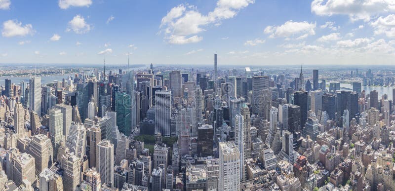 Opinión del norte del panorama del Empire State Building con Midtown Manhattan y el Central Park, Nueva York, Estados Unidos imagen de archivo Opinión del norte del panorama del Empire State Building con Midtown Manhattan y el Central Park, Nueva York, Estados Unidos imagen de archivo