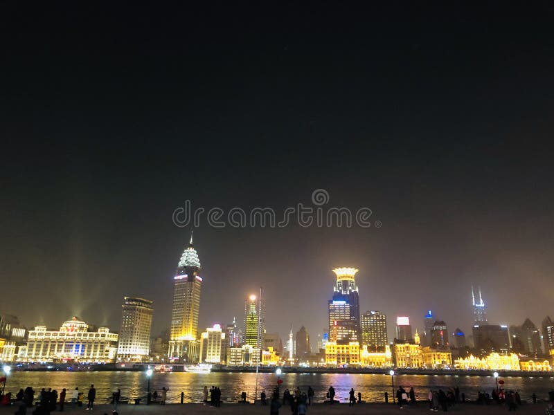 Opinión hermosa de la noche en Shangai foto de archivo Opinión hermosa de la noche en Shangai foto de archivo
