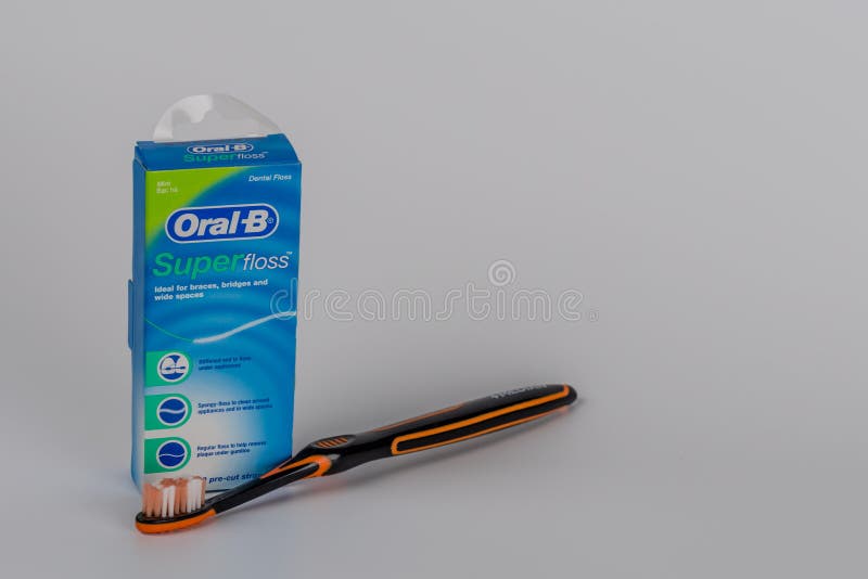 SUPERFLOSS - ORAL B