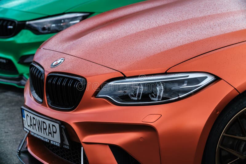  Orange BMW M3 F80 Sport Car envuelto en vinilo naranja en Drift and Cars Show.  Vehículo alemán de lujo con imagen de archivo editorial - Imagen de automóvil, deporte: 220789439