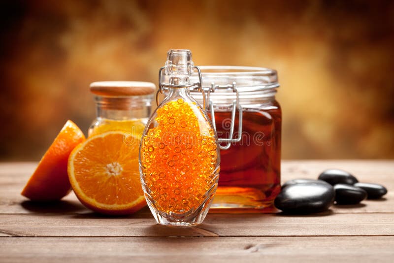 Orange and honey - Natural Spa royalty free stock photography Orange and honey - Natural Spa royalty free stock photography