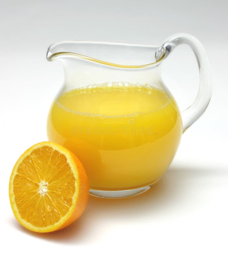 Orange juice pitcher or jug with oranges. Separate clipping paths for  pitcher, for whole composite and for shadow. Infinite dept Stock Photo -  Alamy