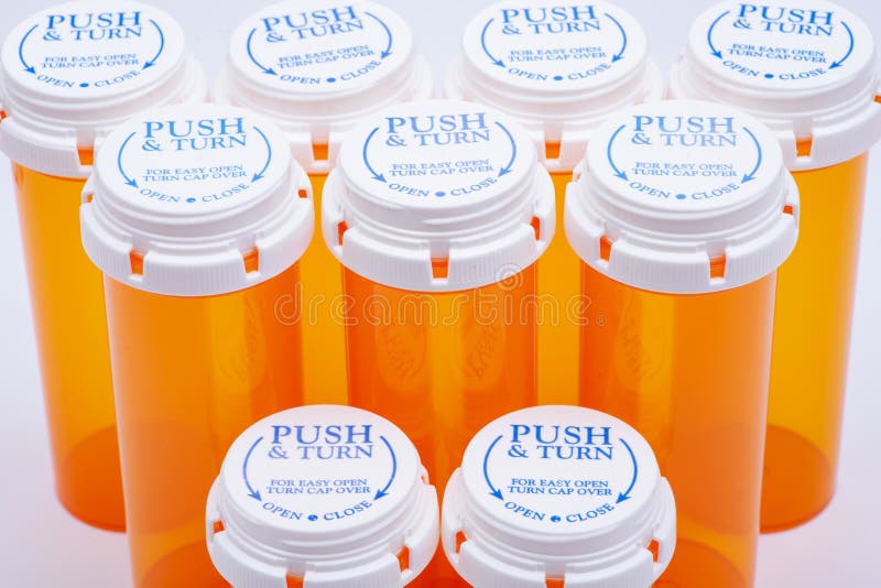https://thumbs.dreamstime.com/b/orange-plastic-empty-prescription-containers-child-resistant-push-turn-cap-white-140420065.jpg