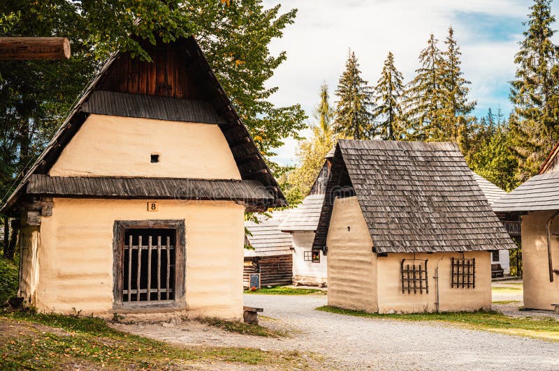 Múzeum oravskej dediny, Zuberec , Slovakia. Obec ľudovej architektúry v prírodnom prostredí.