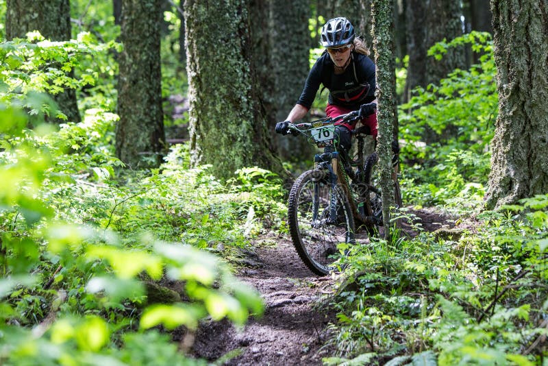 Oregon 2013 Enduro - Katrina Strand imagem de stock royalty free