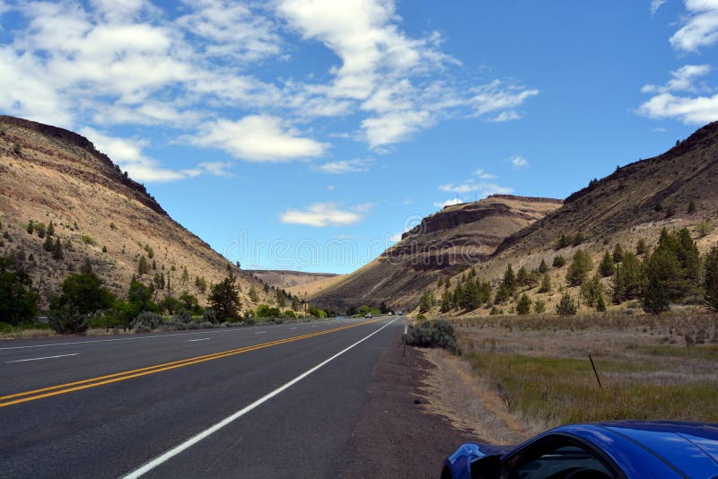 Roads End in Oregon stock photo. Image of home, city 153690284