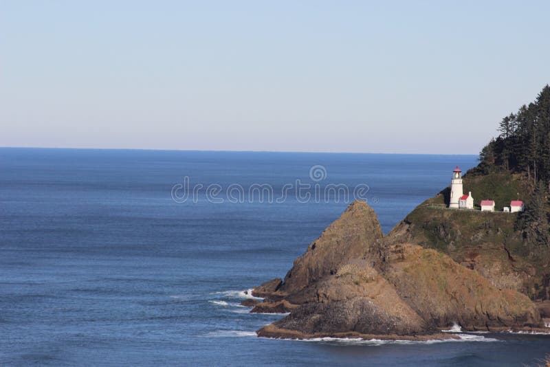 Oregon wybrzeża latarni morskiej Florencja Denny lew Zawala się zdjęcie royalty free Oregon wybrzeża latarni morskiej Florencja Denny lew Zawala się zdjęcie royalty free