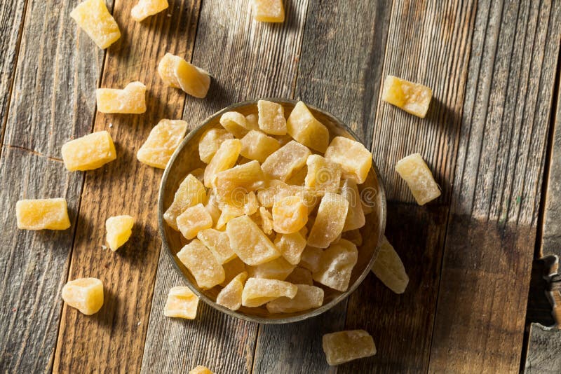 Organisch Zoet Geglaceerd Ginger Treats royalty-vrije stock afbeelding Organisch Zoet Geglaceerd Ginger Treats royalty-vrije stock afbeelding