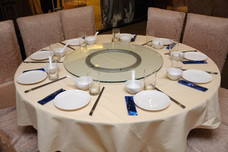 Fine Dining Restaurant Tables