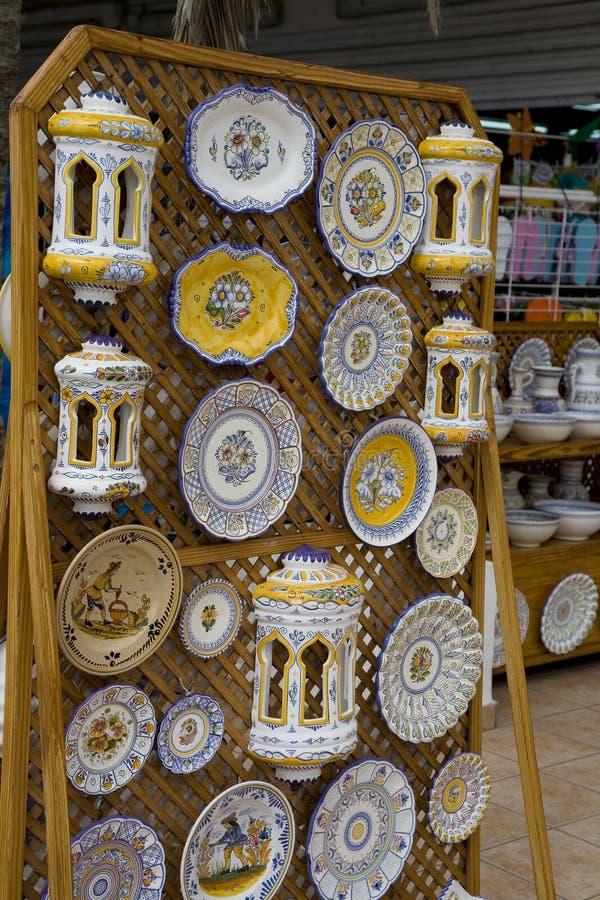 Original recuerdo de la cerámica española de Tenerife