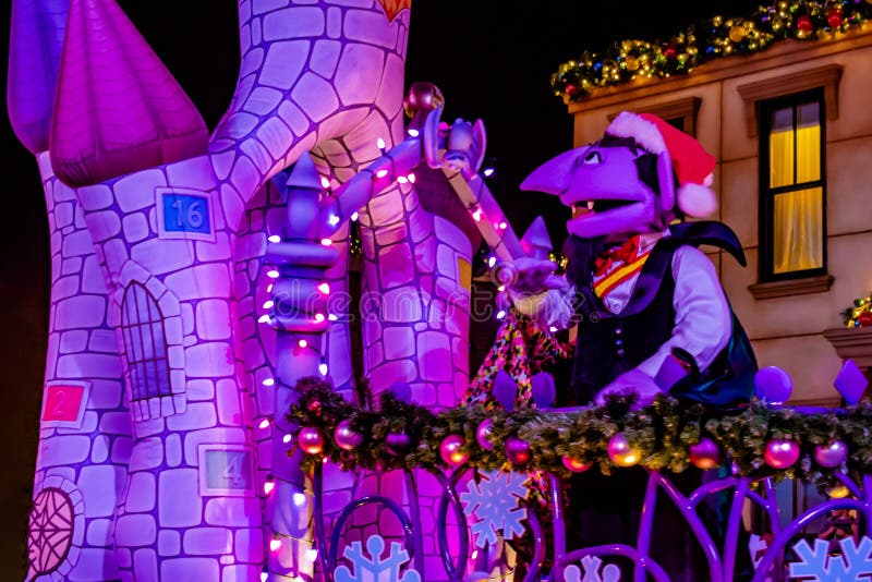 Count Von Count In Sesame Street Christmas Parade At Seaworld 13