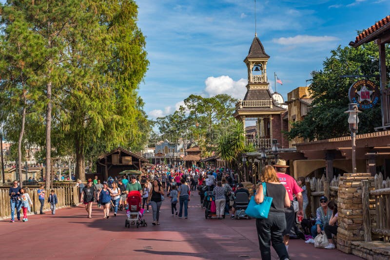 Liberty Square at the Magic Kingdom Editorial Photo - Image of america