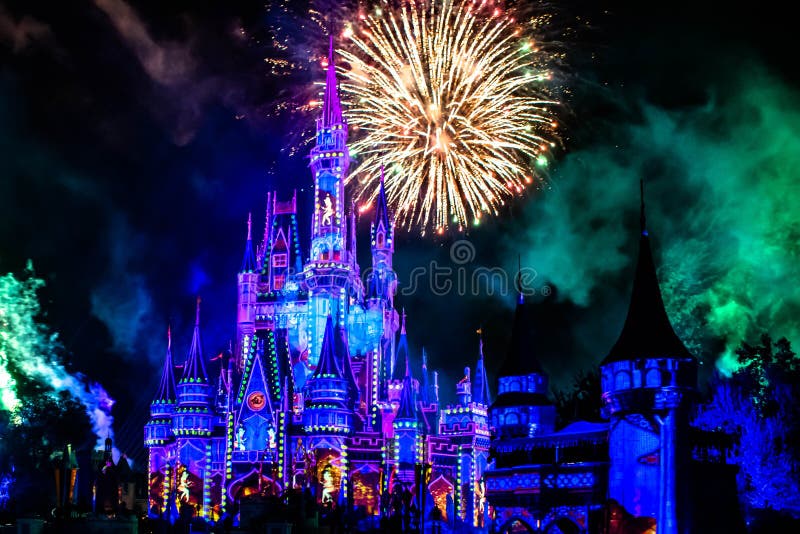 Spectacular fireworks in Happily Ever After Show at Cinderella`s Castle in Magic Kingdom 46. Orlando, Florida. December 05, 2019. Spectacular fireworks in royalty free stock photography Spectacular fireworks in Happily Ever After Show at Cinderella`s Castle in Magic Kingdom 46. Orlando, Florida. December 05, 2019. Spectacular fireworks in royalty free stock photography