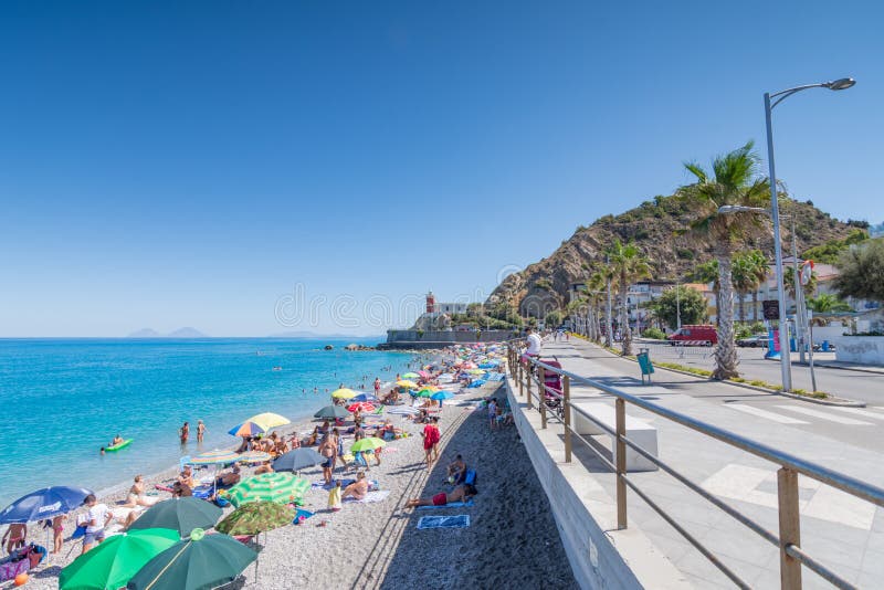 Capo D «Orlando Messine Sicile Italie Image éditorial Image du touriste, sicile 199128080