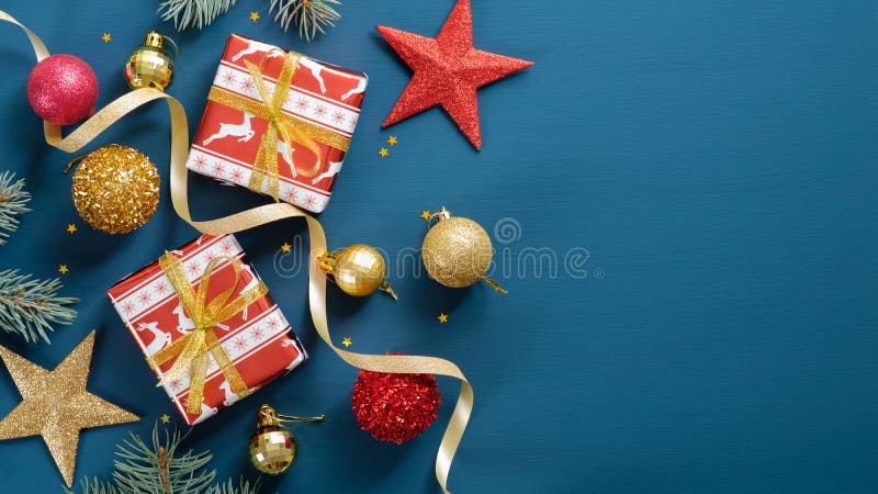 Immagini Natalizie Libere.Albero Di Natale Del Nastro Del Regalo Con Gli Ornamenti Immagine Stock Immagine Di Nastro Cristiano 82558729