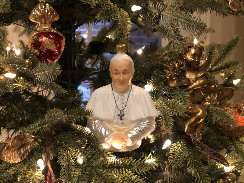 Ornamento de vidro excelente do Natal do papa Francis em Fraser Tree decorado