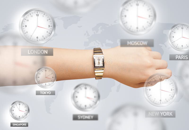 Orologi e fasce orarie sopra il mondo immagini stock libere da diritti Orologi e fasce orarie sopra il mondo immagini stock libere da diritti