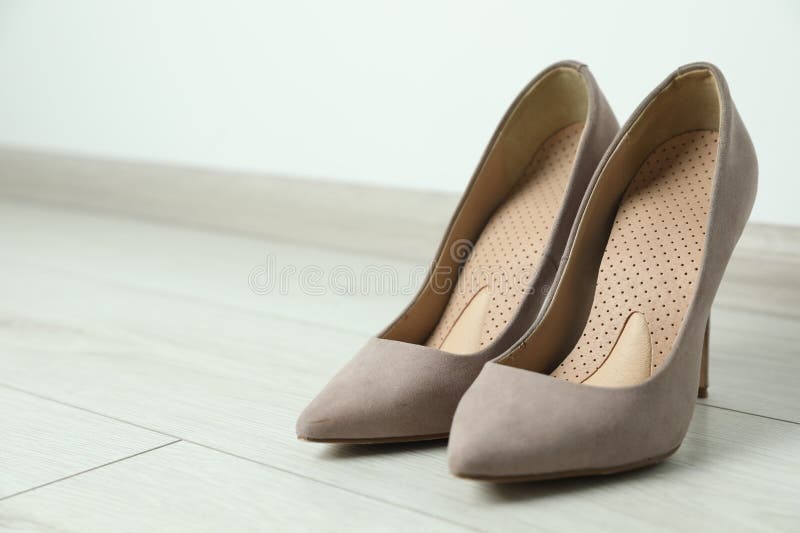 Orthopedic leather high heels – Nevriz