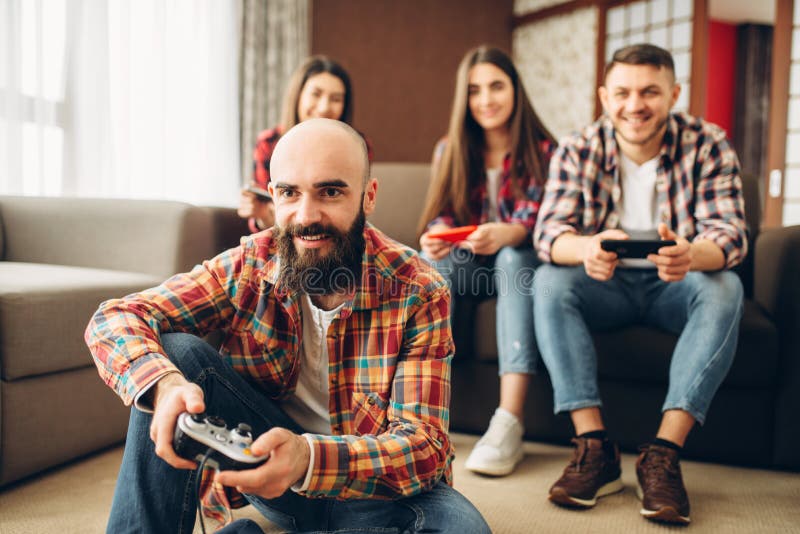 Jogo De Tabela Dos Jogos Dos Amigos, Foco Seletivo Na Torre Foto