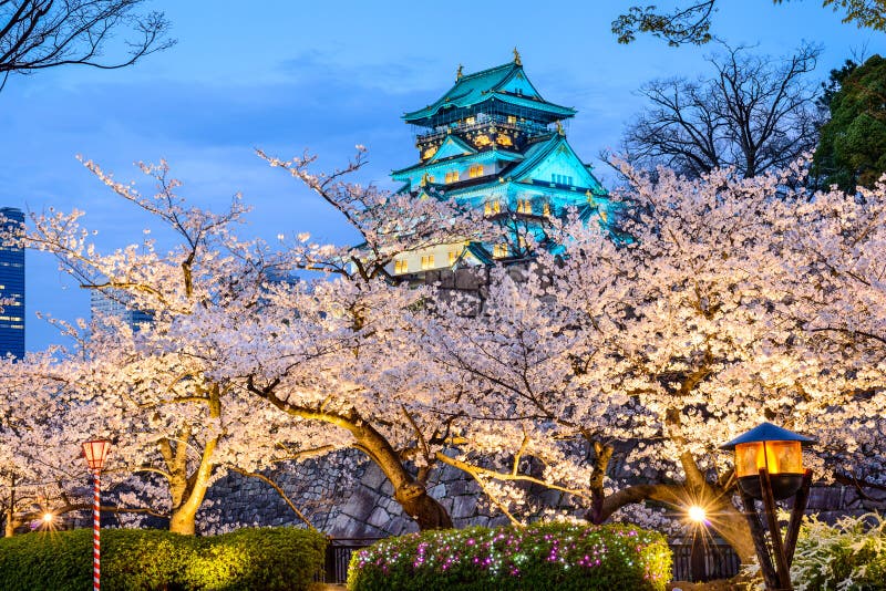 Osaka, Japan bei Osaka Castle im Frühjahr stockfoto Osaka, Japan bei Osaka Castle im Frühjahr stockfoto