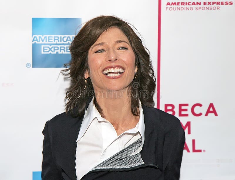 800px x 611px - Catherine Keener at the 2005 Tribeca Film Festival in New York City  Editorial Stock Image - Image of logos, earrings: 225588934