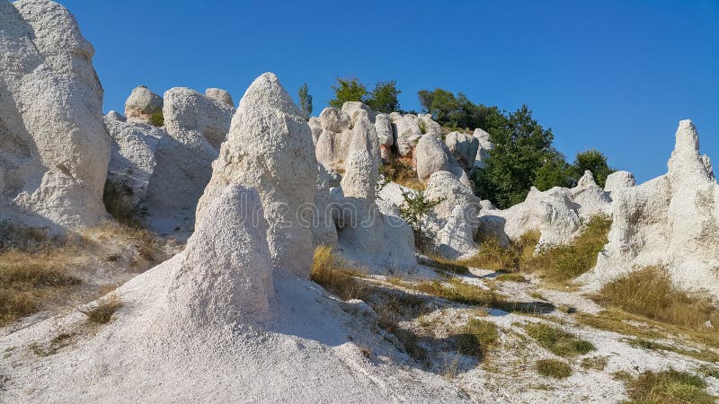 Oscile la boda de piedra del fenómeno cerca de la ciudad de Kardzhali fotos de archivo libres de regalías Oscile la boda de piedra del fenómeno cerca de la ciudad de Kardzhali fotos de archivo libres de regalías