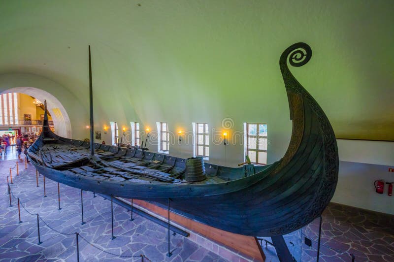 OSLO, NOORWEGEN - 8 JULI, 2015: Mooi royalty-vrije stock afbeelding OSLO, NOORWEGEN - 8 JULI, 2015: Mooi royalty-vrije stock afbeelding