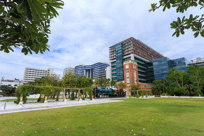 Ospedale di Siriraj Piyamaharajkarun fotografia stock