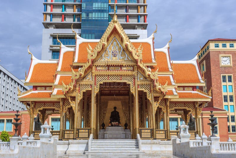 Ospedale di Siriraj Piyamaharajkarun fotografie stock