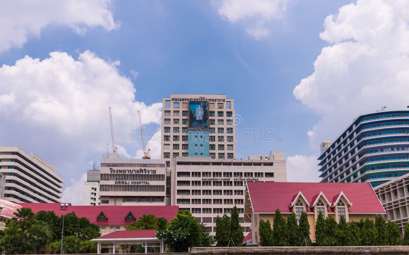 Ospedale di Siriraj È il più vecchio e più grande ospedale a Bangkok, Tailandia fotografie stock