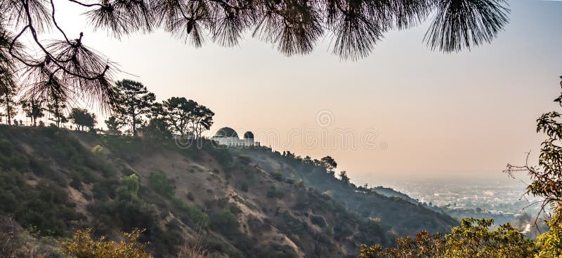 Osservatorio famoso di Griffith a Los Angeles California fotografia stock libera da diritti Osservatorio famoso di Griffith a Los Angeles California fotografia stock libera da diritti