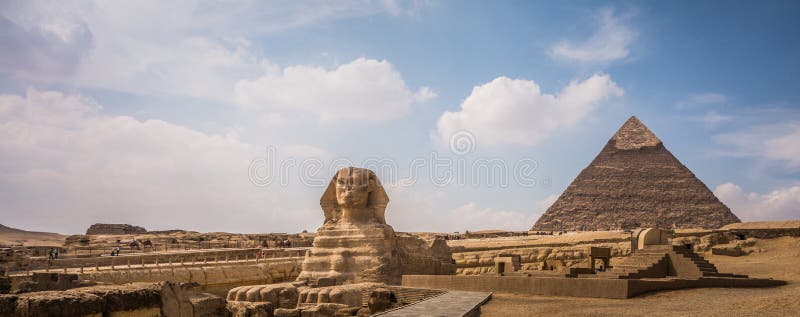 Ostrosłupy Giza z sfinksem, Egipt