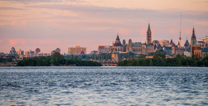 Ottawa, Canada in zonsondergang stock foto's Ottawa, Canada in zonsondergang stock foto's