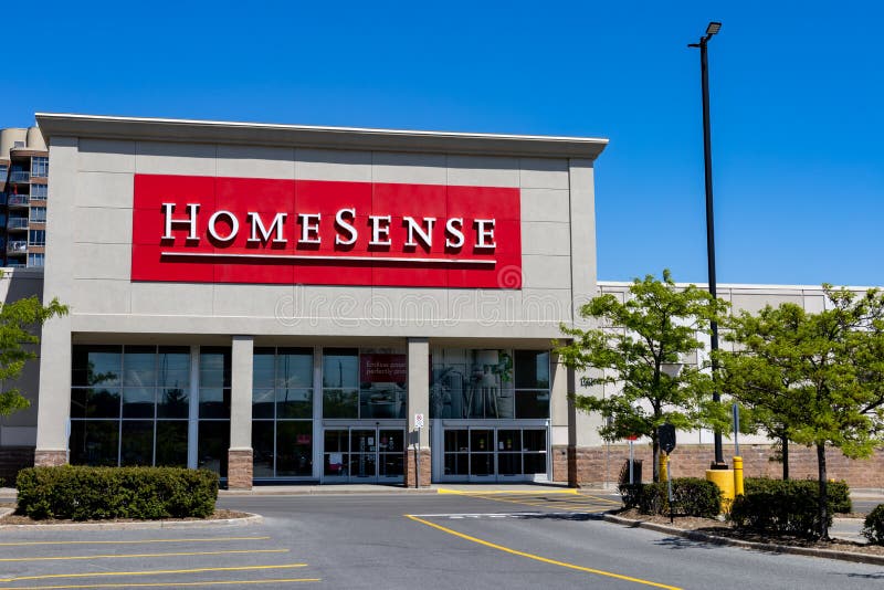 HomeSense home furnishings retail store in Ottawa